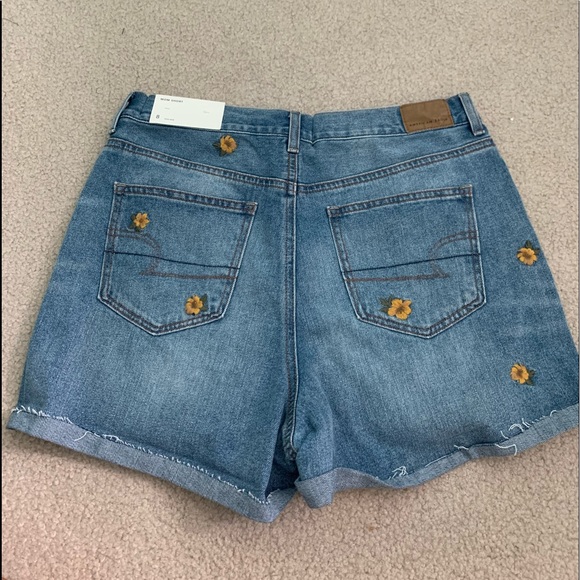 American Eagle Mom shorts - Picture 3 of 5